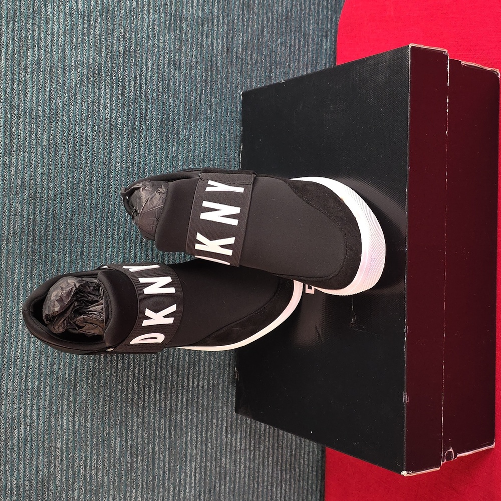 DKNY Cosmos Wedge Sneakers NEW Two Sizes,  7 And 5.5